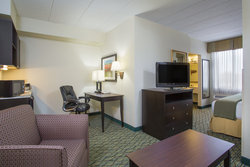  - Holiday Inn Express & Suites Gahanna -  I-270, Exit 37