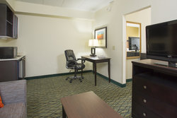  - Holiday Inn Express & Suites Gahanna -  I-270, Exit 37