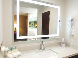  - Holiday Inn Express & Suites Trussville - I-59, Exit 141