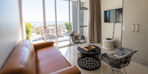 The Crystal Apartments Bed Open Plan Living Room