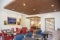 - Holiday Inn Express & Suites North Shore Pittsburgh