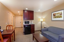  - Holiday Inn Express & Suites Hawthorne