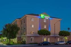  - Holiday Inn Express & Suites Hawthorne