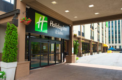  - Holiday Inn & Suites Downtown Chicago