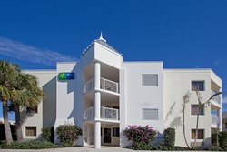  - Holiday Inn Express Oceanview Juno Beach