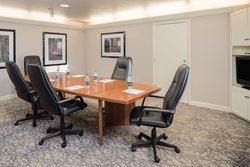  - Holiday Inn Express & Suites McKinleyville - US 101, Exit 72