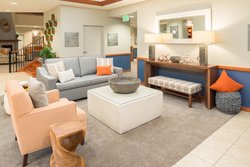  - Holiday Inn Express & Suites McKinleyville - US 101, Exit 72