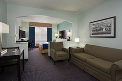  - Holiday Inn Express & Suites Plant City - I-4, Exit 22