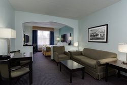  - Holiday Inn Express & Suites Plant City - I-4, Exit 22