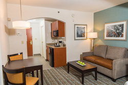  - Holiday Inn Express & Suites Erie - I-90, Exit 24