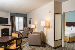  - Holiday Inn Express & Suites Erie - I-90, Exit 24