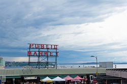  - Holiday Inn Seattle