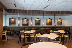  - Fairfield Inn & Suites by Marriott Berwyn