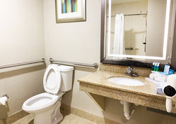  - Holiday Inn Express & Suites Gainesville - I-35, Exit 497