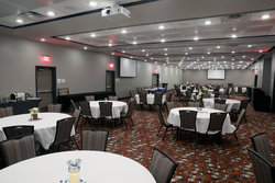  - Holiday Inn & Suites Airport Sioux Falls