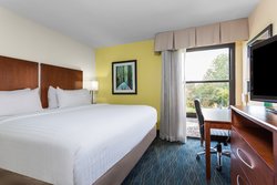  - Holiday Inn Express & Suites Wilmington
