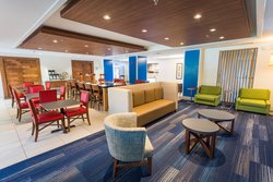  - Holiday Inn Express & Suites Wilmington