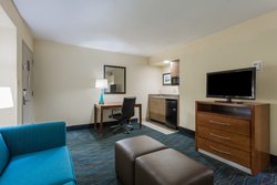  - Holiday Inn Express & Suites Wilmington