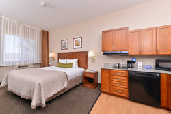  - Candlewood Suites North San Diego - I-8, Exit 3