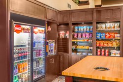  - Holiday Inn Gurnee Convention Center - I-94, Exit 8