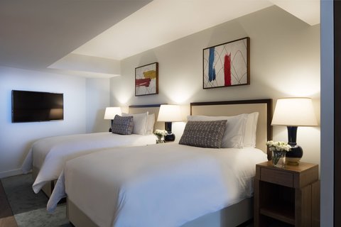 THE RITZ-CARLTON RESIDENCES, WAIKIKI BEACH - Photo 12