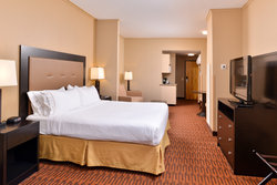  - Holiday Inn Express Breezewood - I-70, Exit 147
