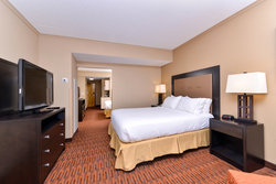  - Holiday Inn Express Breezewood - I-70, Exit 147