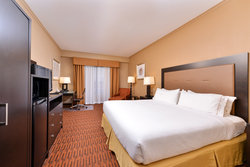  - Holiday Inn Express Breezewood - I-70, Exit 147