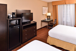  - Holiday Inn Express Breezewood - I-70, Exit 147