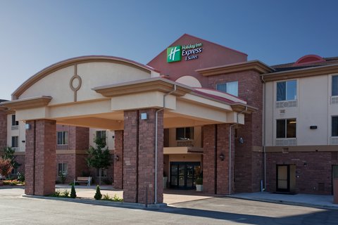 Welcome to our hotel in Kanab, Utah.