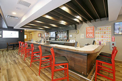  - Holiday Inn & Suites Airport North Calgary