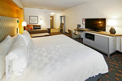  - Holiday Inn & Suites Airport North Calgary