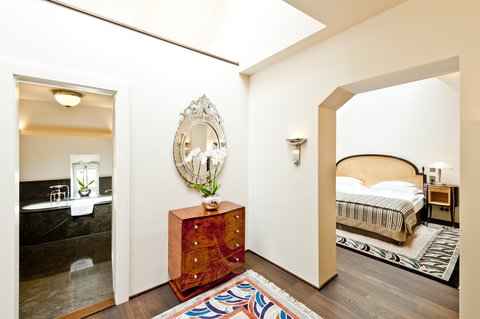 GRAND HOTEL LES TROIS ROIS - Photo 53