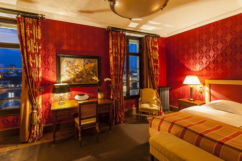 GRAND HOTEL LES TROIS ROIS - Photo 45