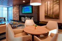  - Fairfield Inn & Suites by Marriott Columbus - I-65, Exit 68