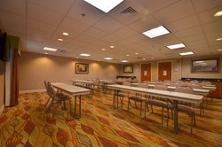  - Holiday Inn Express & Suites Mall Pines Bluff - I-530, Exit 46