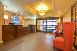  - Holiday Inn Express & Suites Mall Pines Bluff - I-530, Exit 46