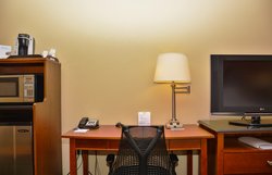  - Holiday Inn Express & Suites Fayetteville