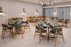  - Holiday Inn Auburn