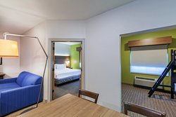  - Holiday Inn Express & Suites Broken Arrow
