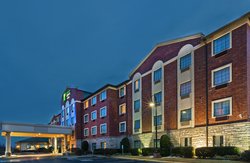  - Holiday Inn Express & Suites Broken Arrow