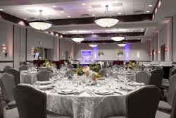  - Crowne Plaza Hotel Greenville - I-385, Exit 37