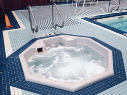  - Holiday Inn & Suites Berkshires Pittsfield