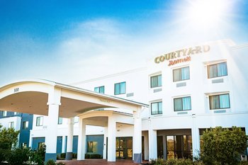 Courtyard by Marriott Kingston