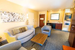  - Courtyard by Marriott Hotel Kingston