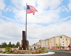  - Holiday Inn Express & Suites Chehalis - I-5, Exit 77