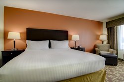  - Holiday Inn Express & Suites Kansas City - I-435, Exit 66
