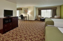  - Holiday Inn Express & Suites Kansas City - I-435, Exit 66