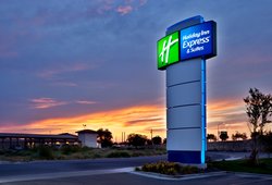  - Holiday Inn Express & Suites Ontario