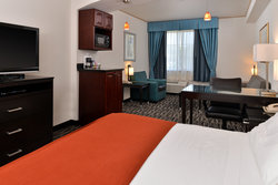  - Holiday Inn Express & Suites Lakewood - I-5, Exit 125